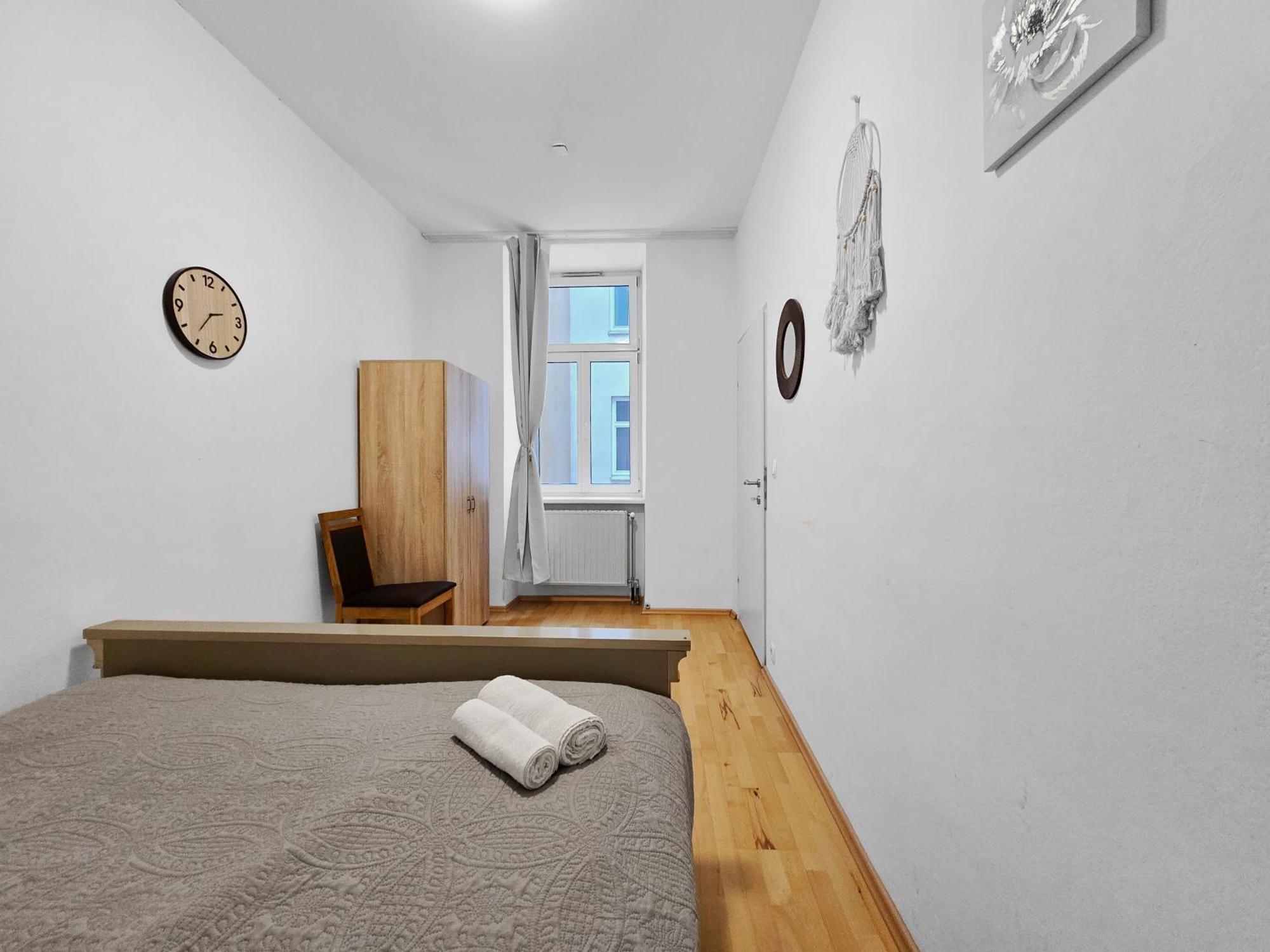 Three King-Size Beds, Three Bedrooms Wien Exteriör bild